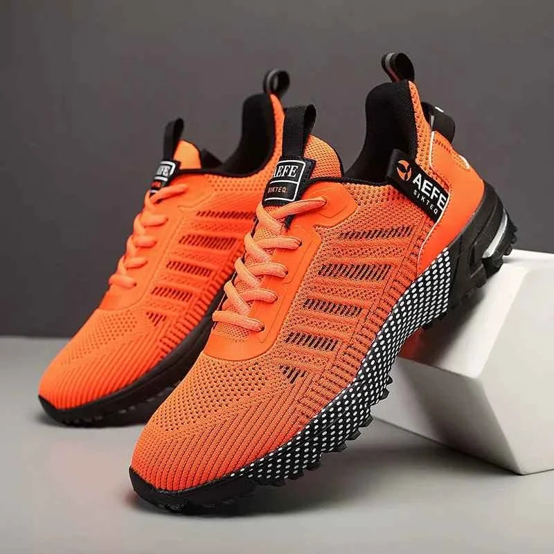 Lightweight Breathable Men's Sneakers for Casual Outdoor Walking
