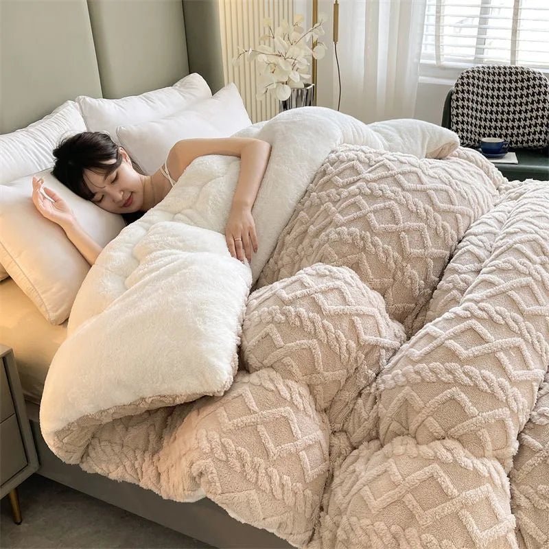 SaneShoppe - Lamb wool blanket thickened warm winter quilt with milk velvet spring autumn comforter student dormitory single double quilt