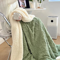 SaneShoppe-Cozy Wool Blanket for Bed and Couch, Plush Lamb Velvet Throw for Office, Home, and Travel