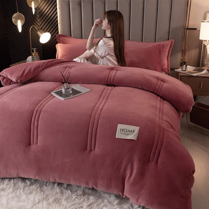 SaneShoppe-Double-Faced Velvet Winter Comforter - Super Warm Luxury Quilt